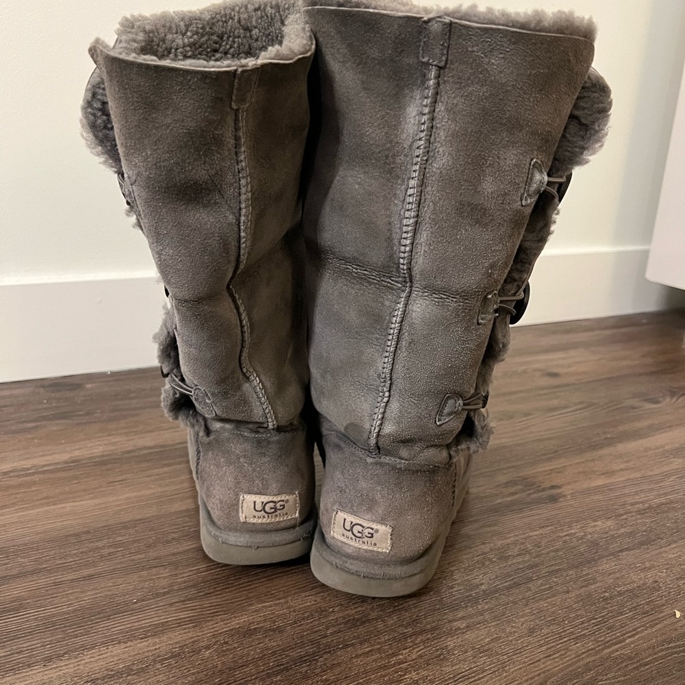 Gray Ugg Boot - image 8